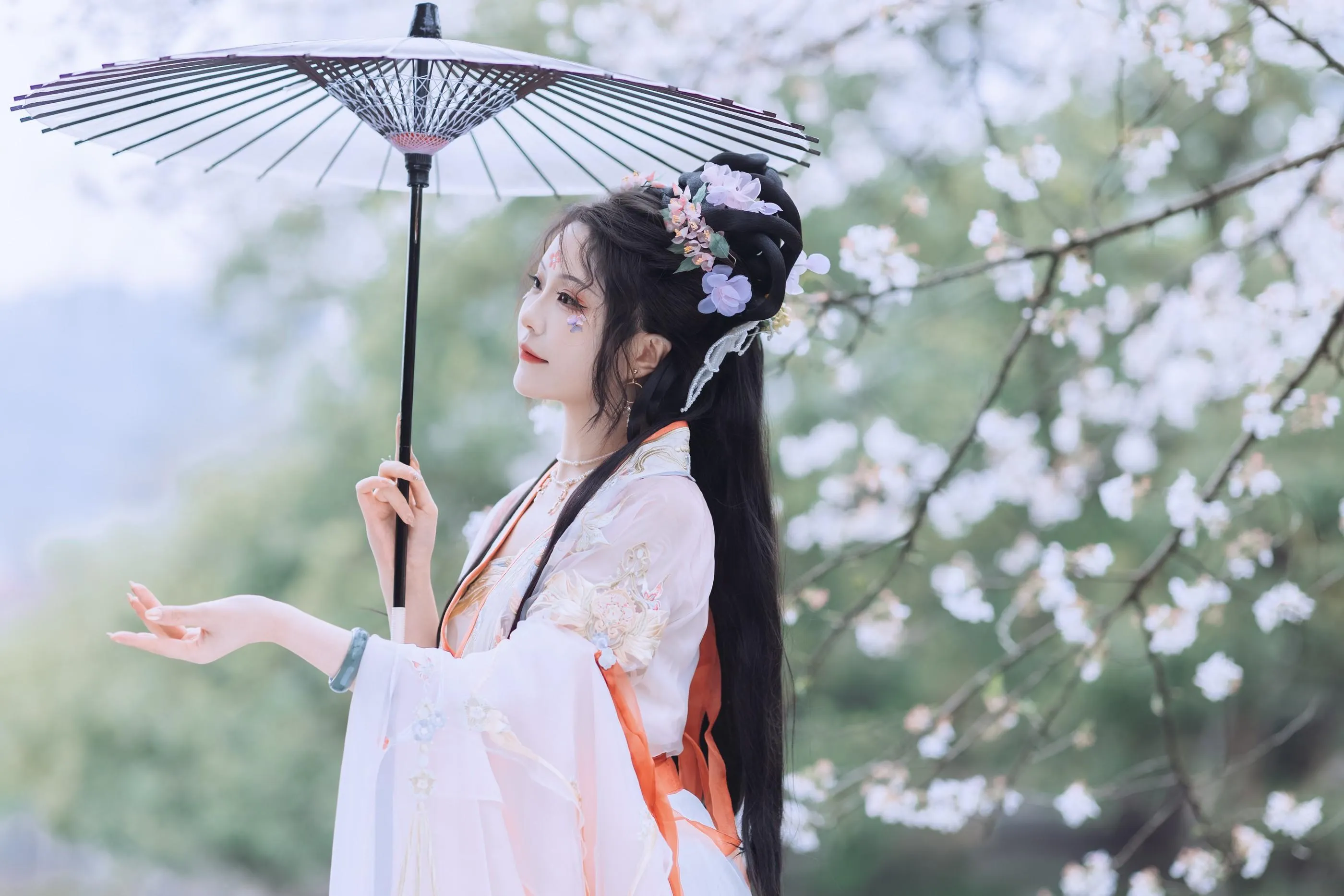 [艺图语] 2022.06.24 初春赏樱 璐璐haley [43P]插图2